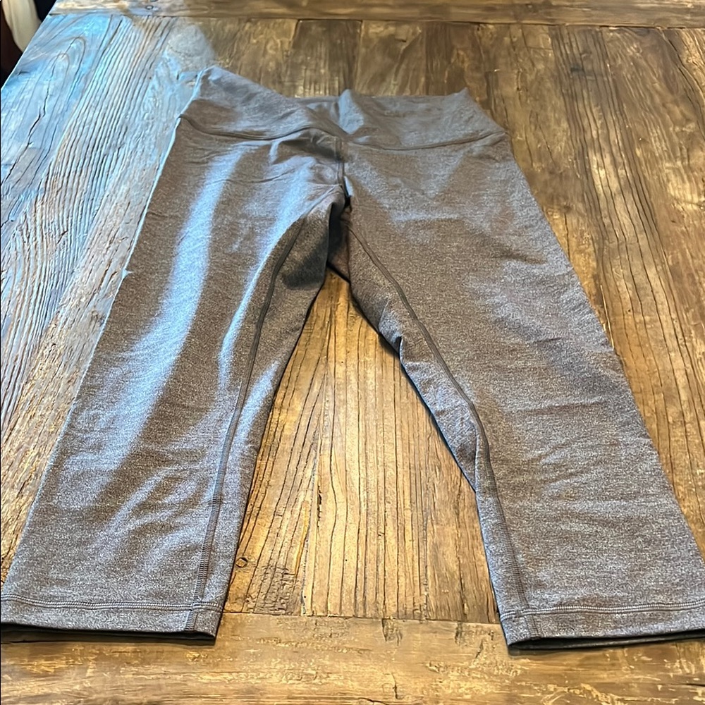 Lululemon Athletica Gray Leggings Cropped